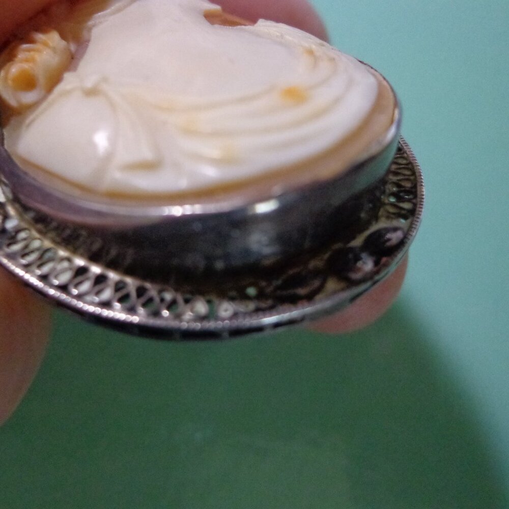 Lot of 2 Vintage Genuine Shell Carved Cameos Sterling Silver Brooch/Pendants - Picture 7 of 16